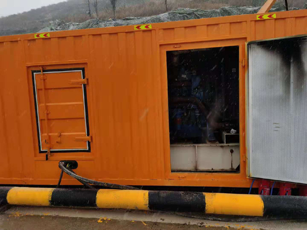 阳山发电机出租 柴油发电机组电压低报警怎么办？