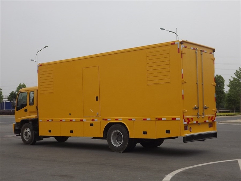 阳山发电车出租- 柴油发电机油箱怎么清洗