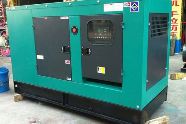 阳山如何检查机油的使用时间？