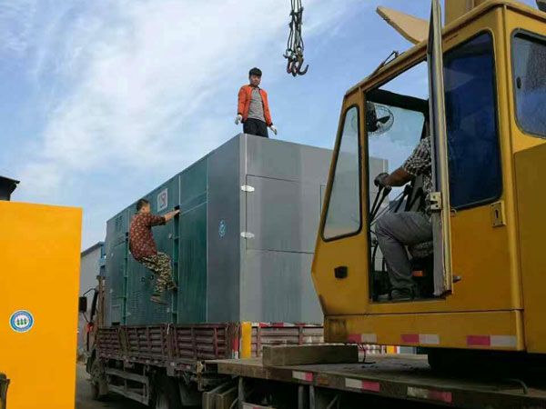 阳山更换水冷式机油散热器密封件的操作流程是怎样的？